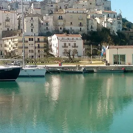 호텔 La Scogliera *