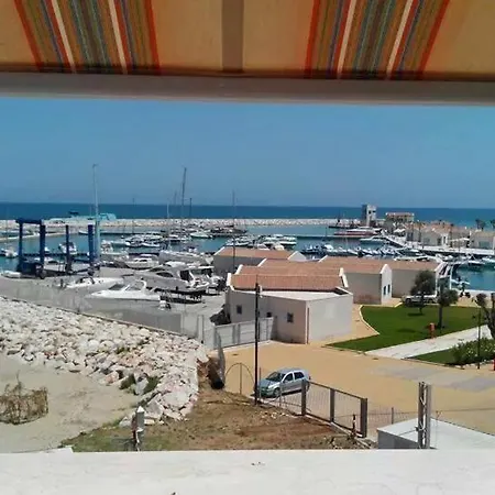 La Scogliera Otel Rodi Garganico