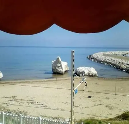 La Scogliera Szálloda Rodi Garganico