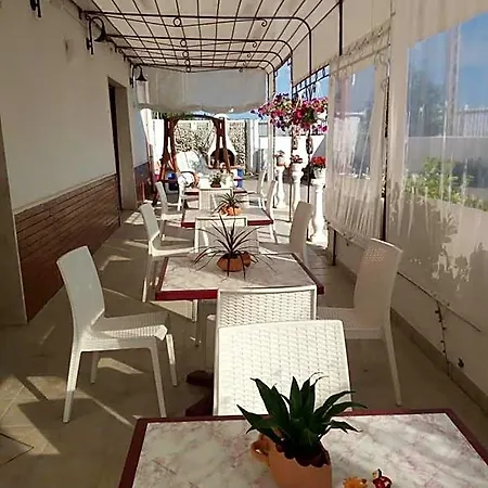 La Scogliera Hotel